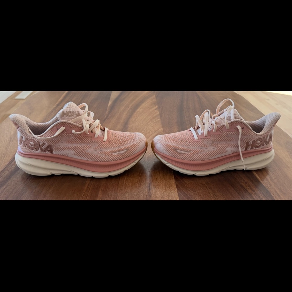 Hoka Clifton 9 Running Shoe Women’s 8.5 M